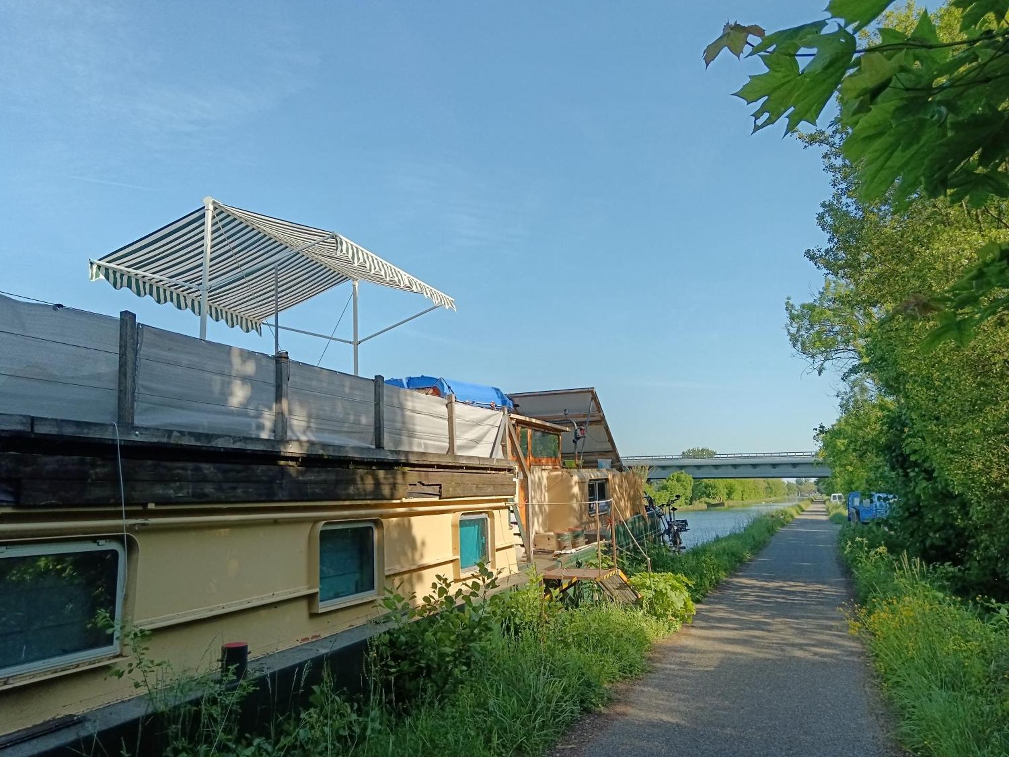 Le Logement Du Marinier Eckwersheim Szoba fotó